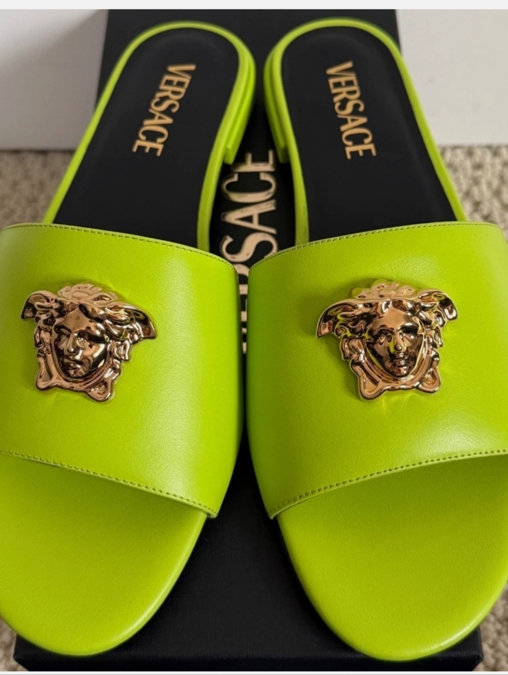 Autentic Versace Neon Yellow-Green Medusa Slide Mules - Picture 7 of 13